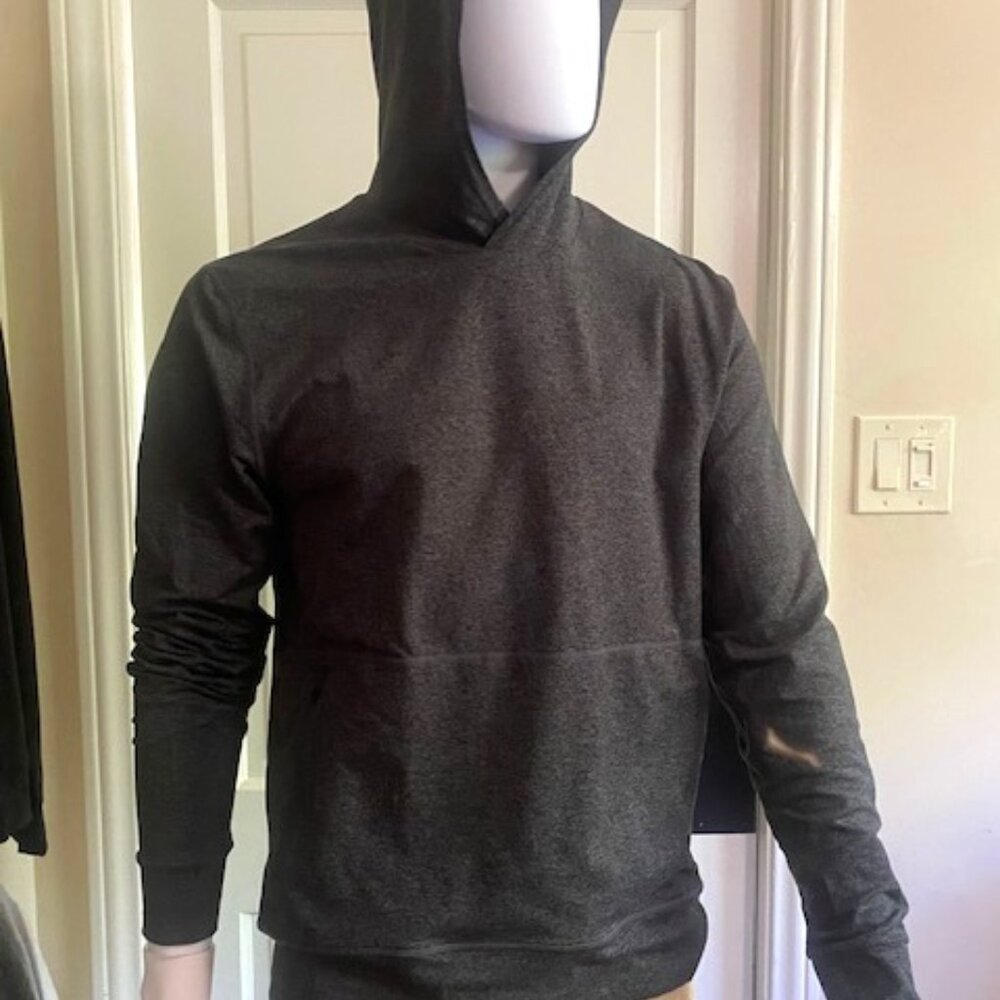 Men's Vuori Charcoal Pullover Hoodie Large